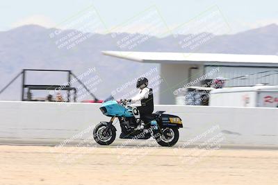media/Apr-26-2025-BRL Bagger Racing League (Sat) [[9e270f465f]]/7-Super Street Bagger Race/